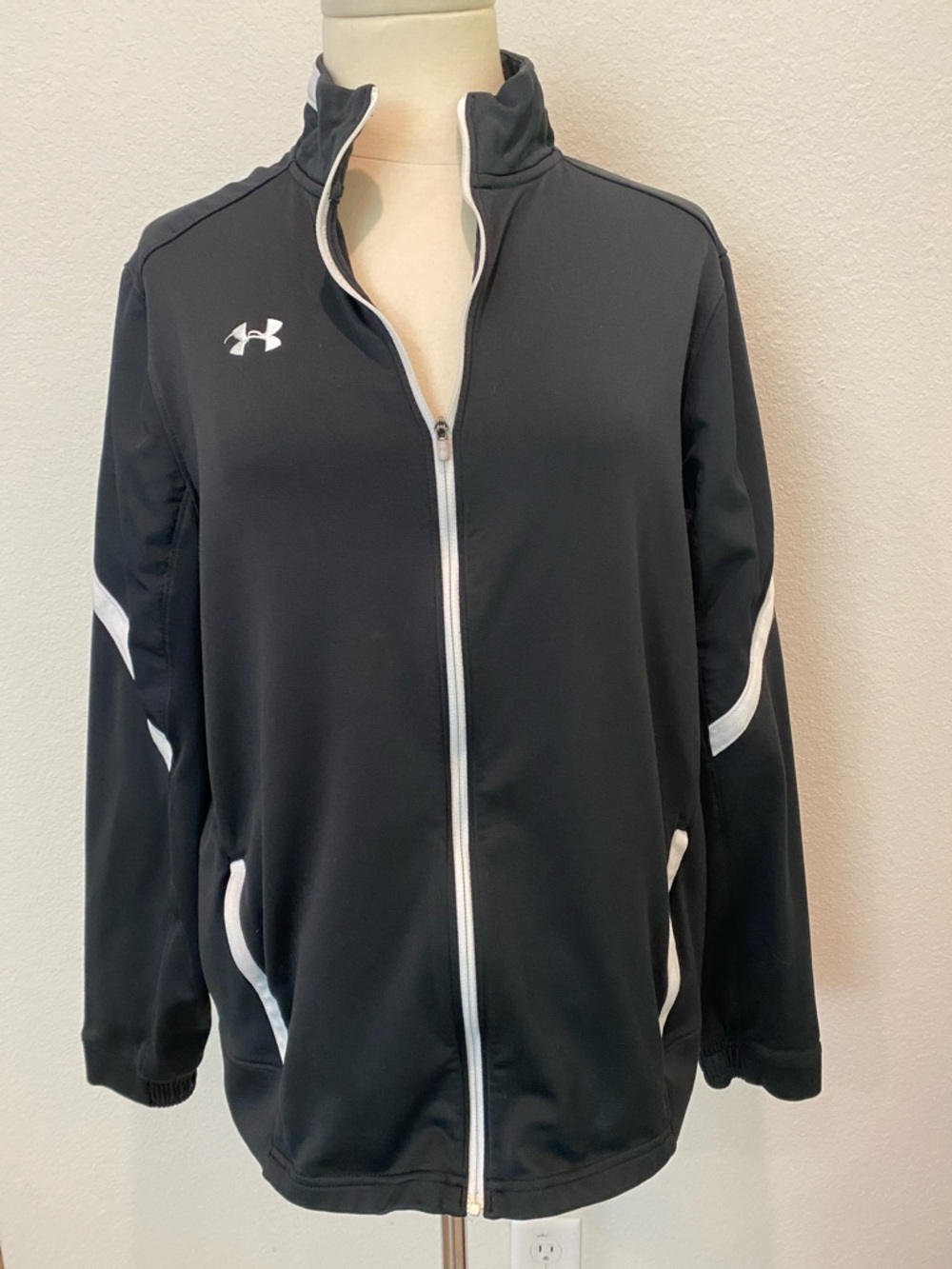 Under Armour Black Jacket with White Trim Women’s XL
